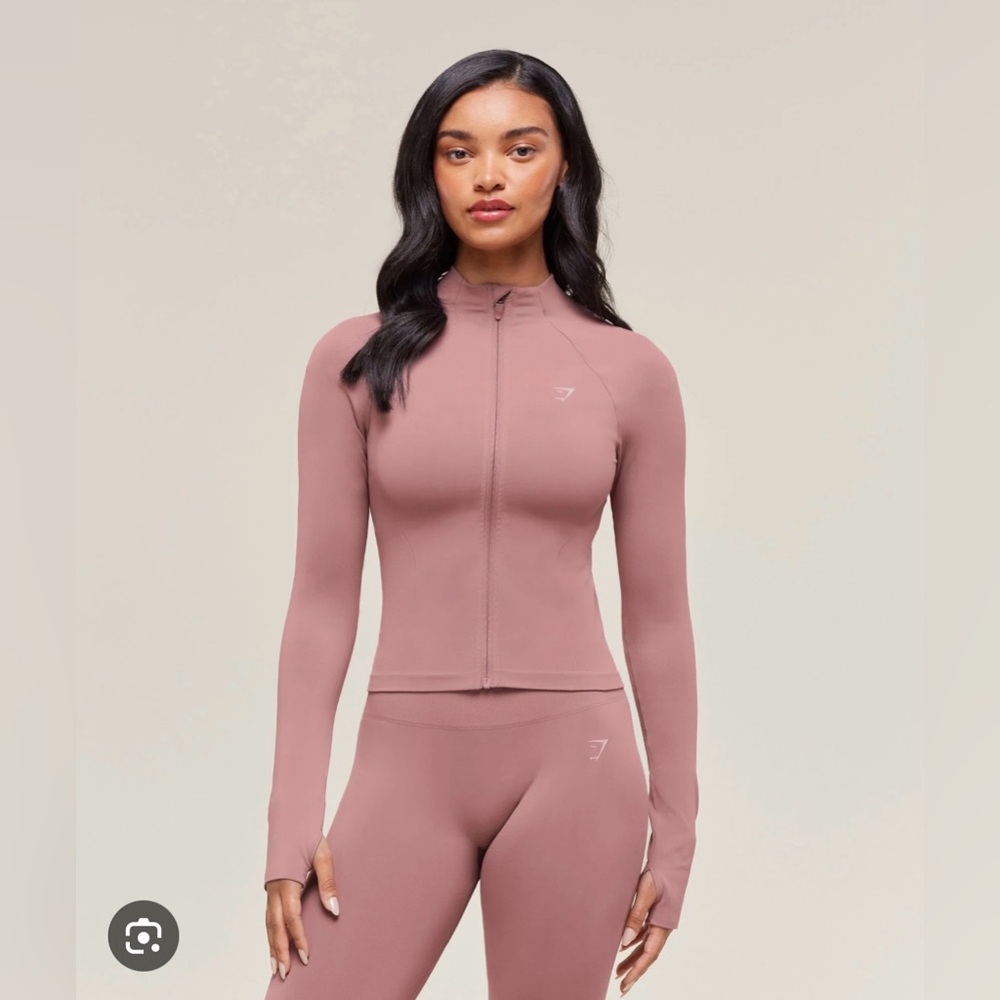 Gymshark soft sculpt zip up jacket- calm pink